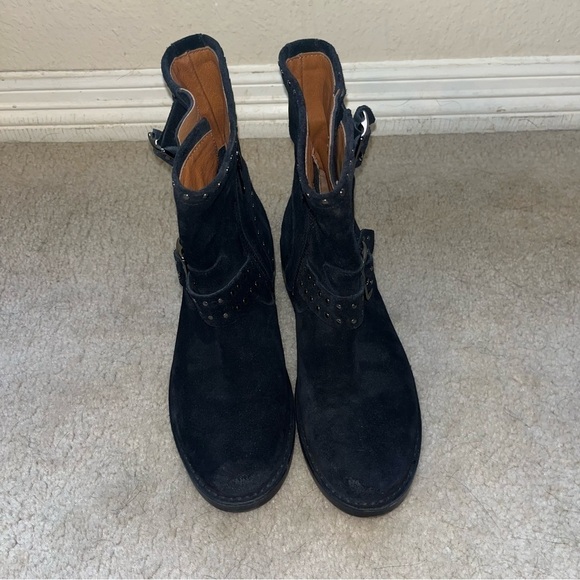 Frye Black Vicky Stud Engineer Suede Boots Size 7 - Picture 2 of 11